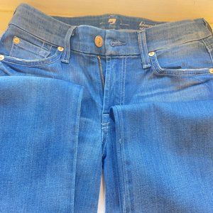 WOMEN BLUE JEANS 7 FOR ALL MANKIND;  DENIM KIMMIE STRAIGHT